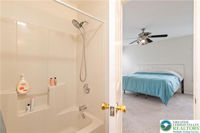 30 Crown Drive, Forks Twp, PA 18040