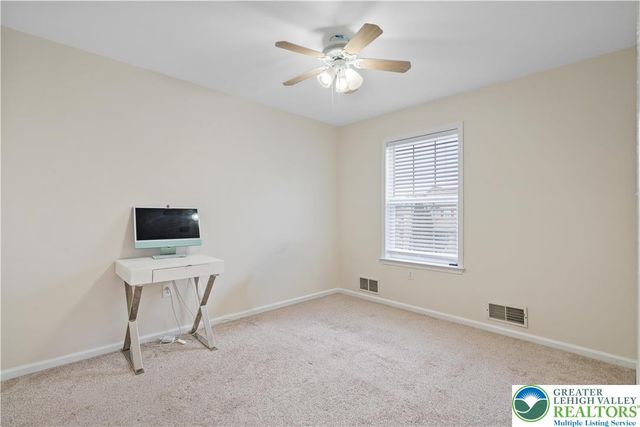 30 Crown Drive, Forks Twp, PA 18040