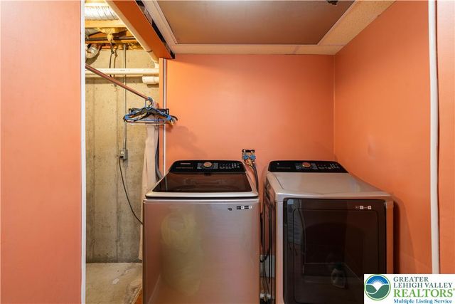 30 Crown Drive, Forks Twp, PA 18040