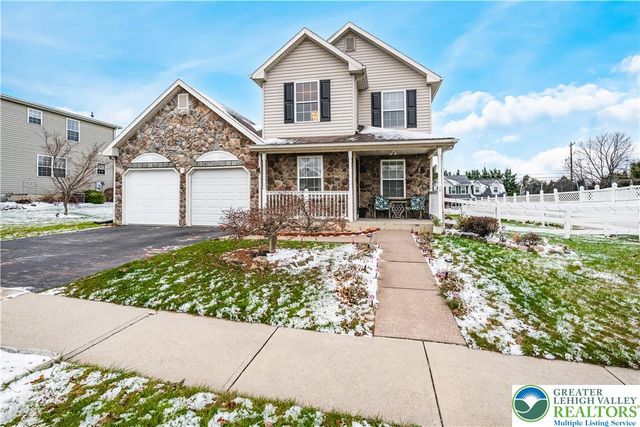 30 Crown Drive, Forks Twp, PA 18040