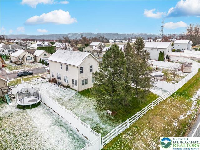 30 Crown Drive, Forks Twp, PA 18040