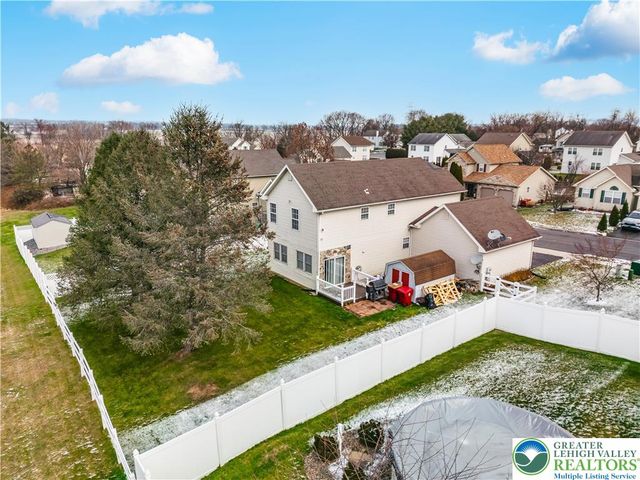 30 Crown Drive, Forks Twp, PA 18040