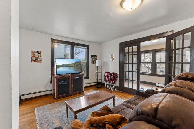 1715 6th Street NE, Minneapolis, MN 55413