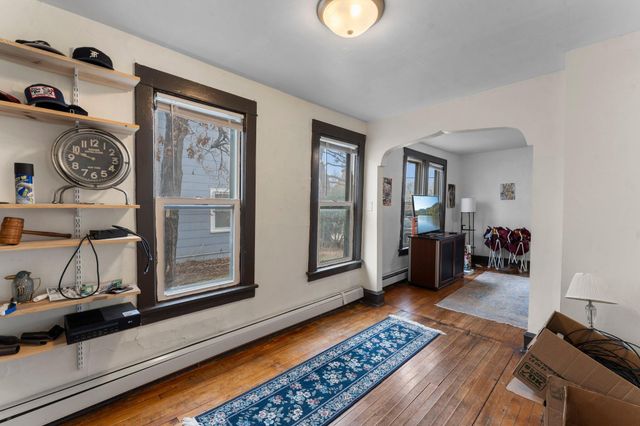 1715 6th Street NE, Minneapolis, MN 55413