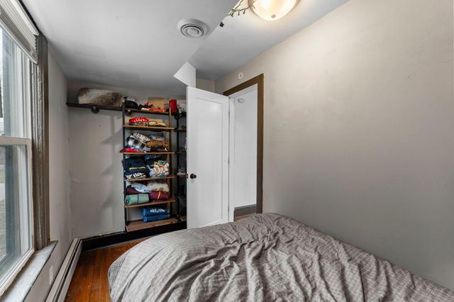 1715 6th Street NE, Minneapolis, MN 55413