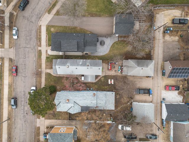 1715 6th Street NE, Minneapolis, MN 55413