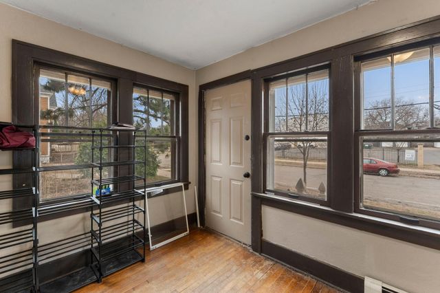 1715 6th Street NE, Minneapolis, MN 55413