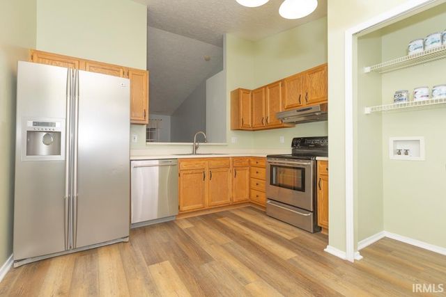 1719 Seasons Ridge Boulevard, Evansville, IN 47715