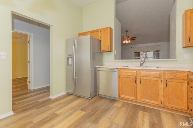 1719 Seasons Ridge Boulevard, Evansville, IN 47715