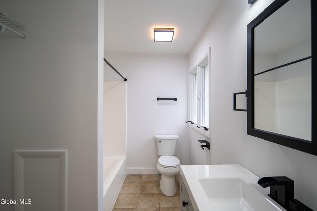 644 Delaware Avenue, Bethlehem, NY 12054