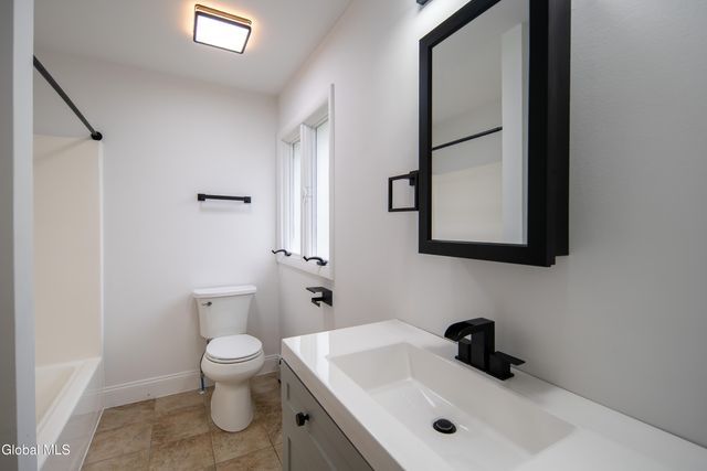 644 Delaware Avenue, Bethlehem, NY 12054