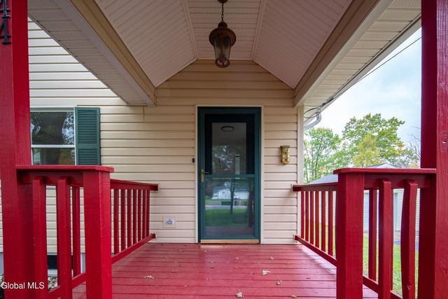 644 Delaware Avenue, Bethlehem, NY 12054