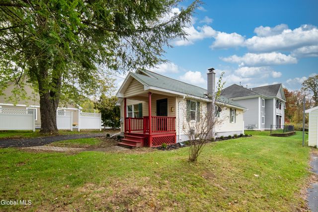 644 Delaware Avenue, Bethlehem, NY 12054