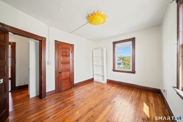 12 Hull Street, Ansonia, CT 06401