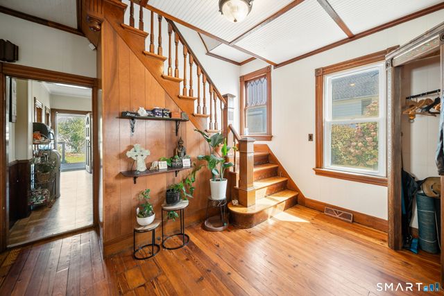 12 Hull Street, Ansonia, CT 06401
