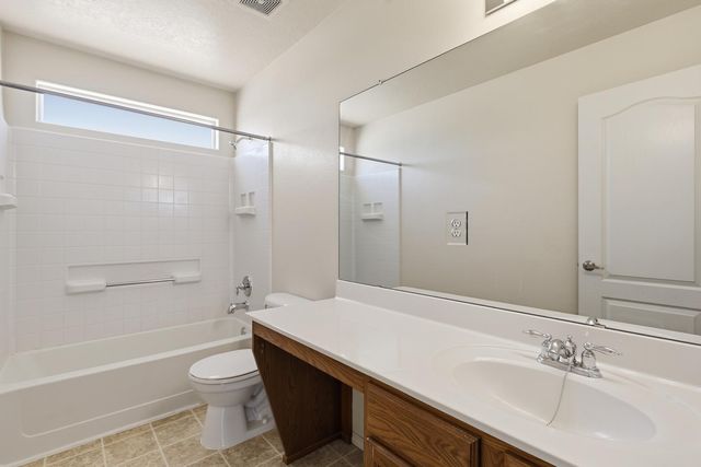 11627 Terra Bella Lane SE, Albuquerque, NM 87123