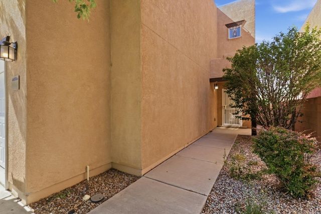 11627 Terra Bella Lane SE, Albuquerque, NM 87123