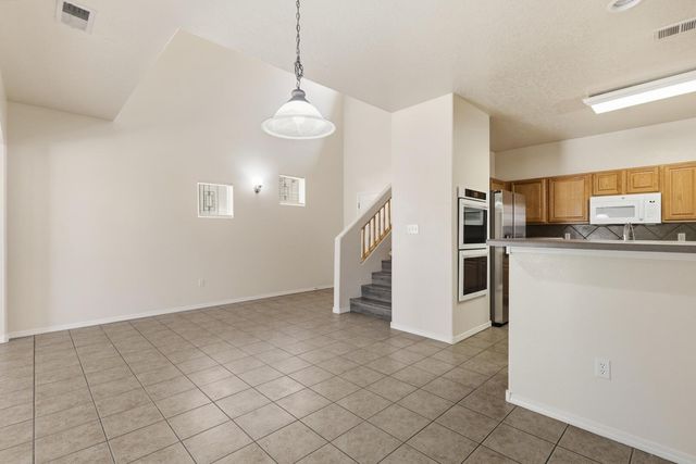 11627 Terra Bella Lane SE, Albuquerque, NM 87123
