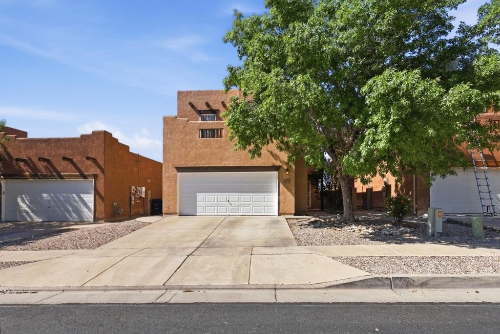 11627 Terra Bella Lane SE, Albuquerque, NM 87123