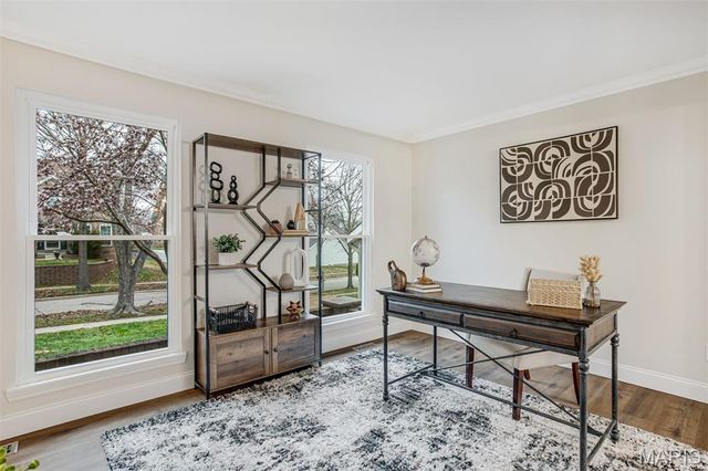 190 Oakbriar Farm Drive, Ballwin, MO 63021