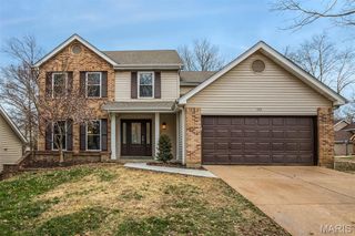 190 Oakbriar Farm Drive, Ballwin, MO 63021