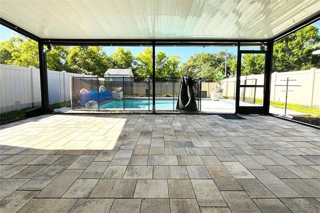 17035 PEACEFUL VALLEY DRIVE, Wimauma, FL 33598