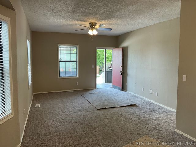 1313 S Quincy Avenue, Tulsa, OK 74120