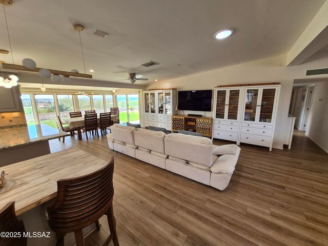 5665 E Camino Del Celador, Tucson, AZ 85750