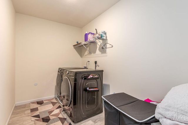 5483 Long Trail Court, Fairfield Twp, OH 45011