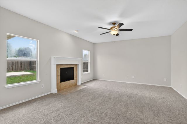 649 Nemitz Street, Crowley, TX 76036