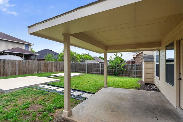649 Nemitz Street, Crowley, TX 76036