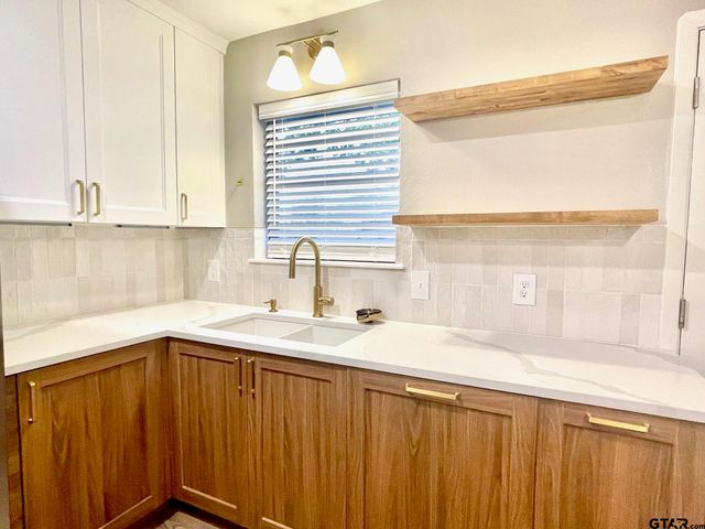14067 Saylors, Brownsboro, TX 75756