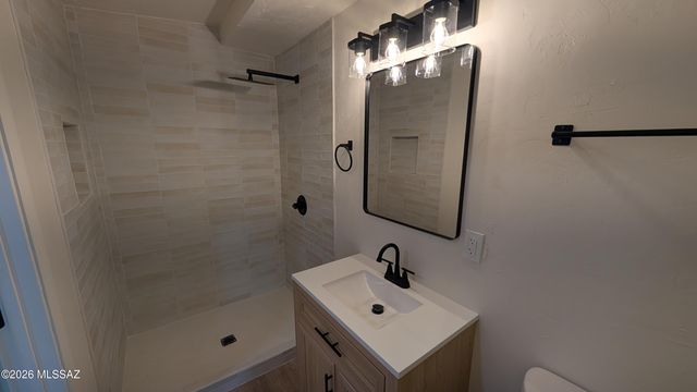 3201 E 24th Street, Tucson, AZ 85713