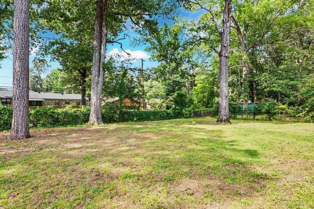 6101 Senate Drive, Little Rock, AR 72209