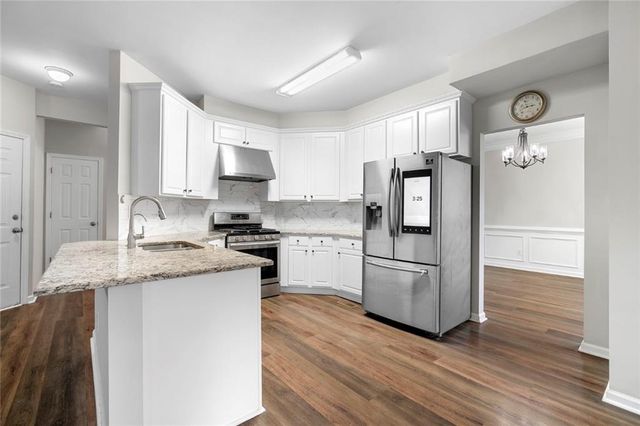 5525 Shepherds Pond, Alpharetta, GA 30004