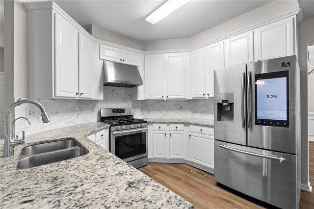 5525 Shepherds Pond, Alpharetta, GA 30004