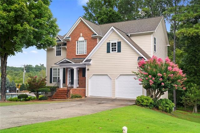 5525 Shepherds Pond, Alpharetta, GA 30004