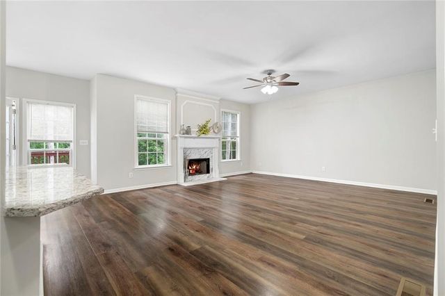 5525 Shepherds Pond, Alpharetta, GA 30004