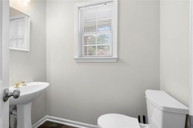 5525 Shepherds Pond, Alpharetta, GA 30004