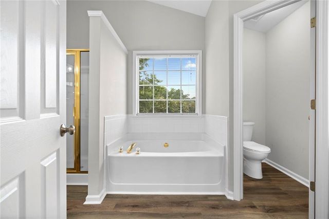 5525 Shepherds Pond, Alpharetta, GA 30004