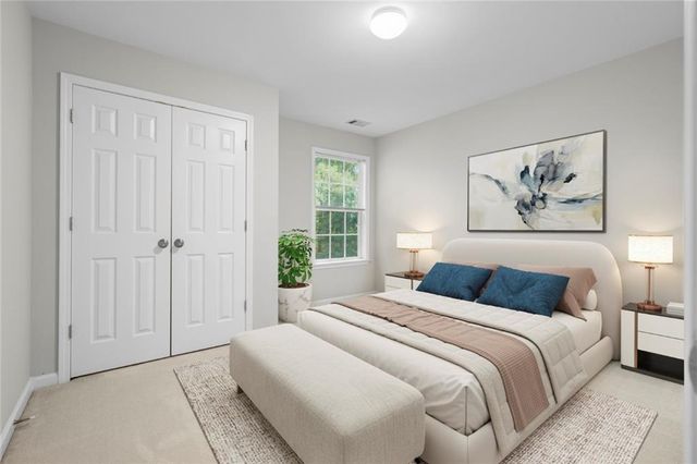 5525 Shepherds Pond, Alpharetta, GA 30004