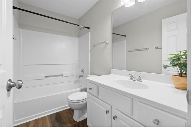 5525 Shepherds Pond, Alpharetta, GA 30004