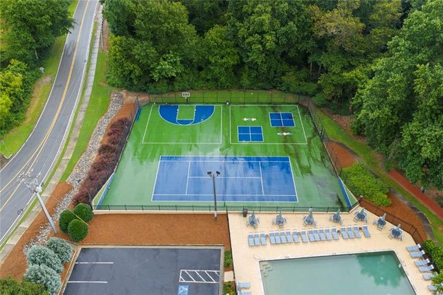 5525 Shepherds Pond, Alpharetta, GA 30004