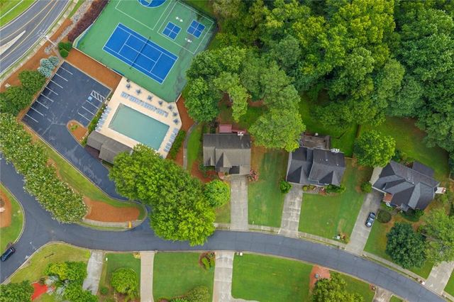 5525 Shepherds Pond, Alpharetta, GA 30004