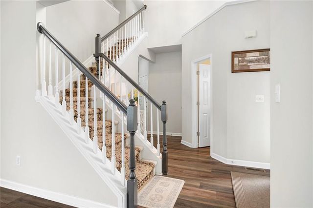 5525 Shepherds Pond, Alpharetta, GA 30004