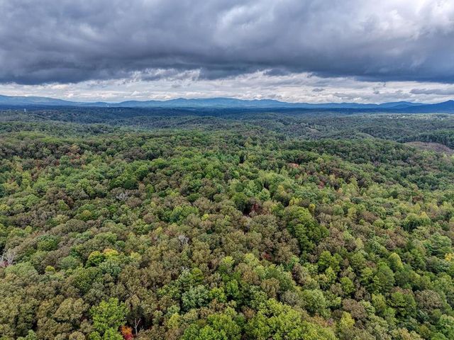 29 Jordan Drive, Blue Ridge, GA 30513