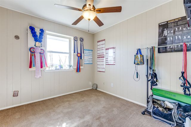 11176 Merrill Road, Pilot Point, TX 76258