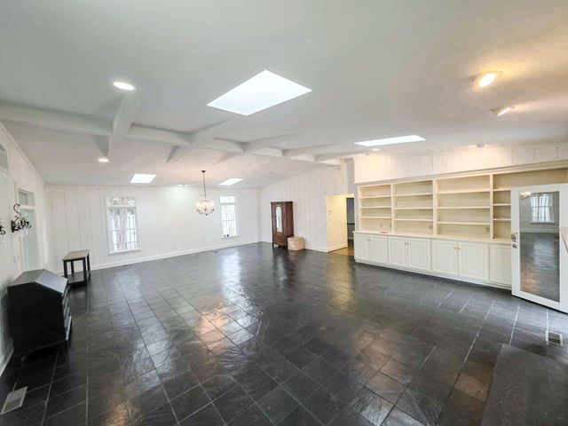 801 Virginia AVE, Salem, VA 24153