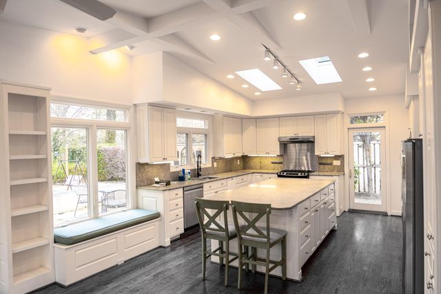 801 Virginia AVE, Salem, VA 24153