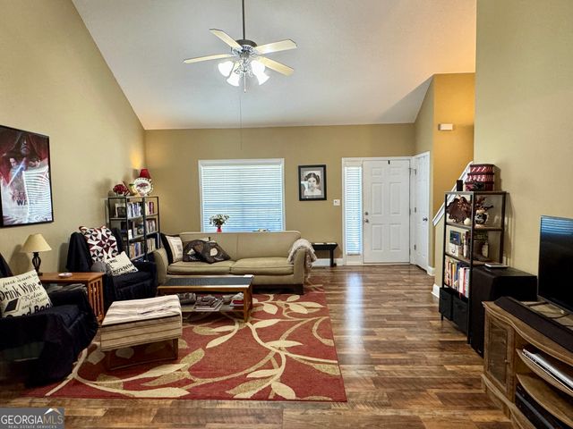 530 Sugarloaf Drive, Macon, GA 31204